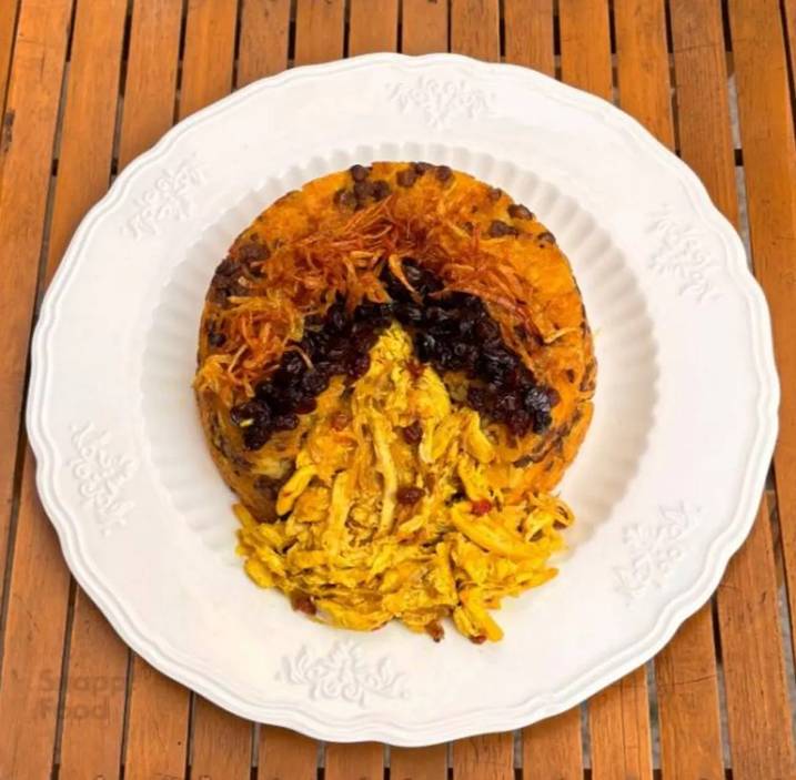 ته چین عدس پلو با مرغ